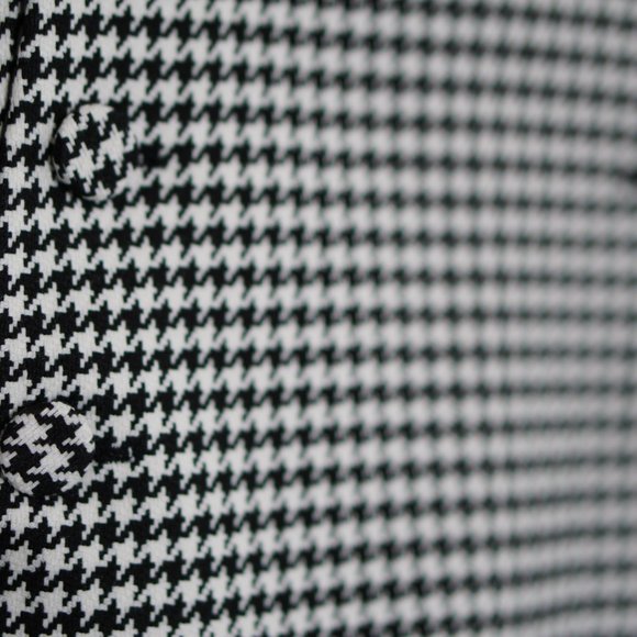 H&M Houndstooth Pencil Skirt, XS/0 - Picture 2 of 5